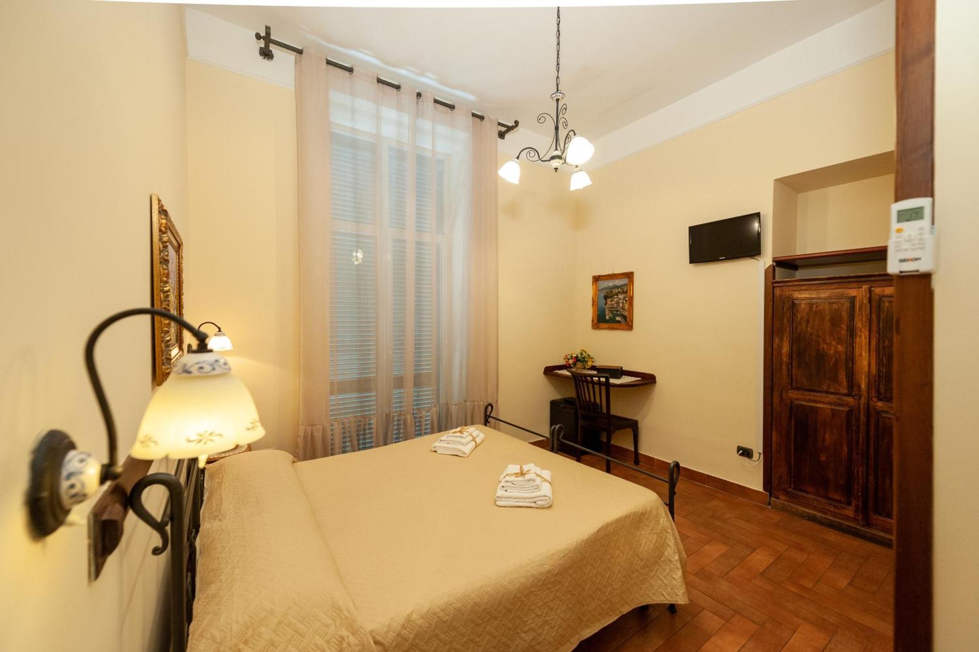 B&B Conte Cavour Naples Exterior photo