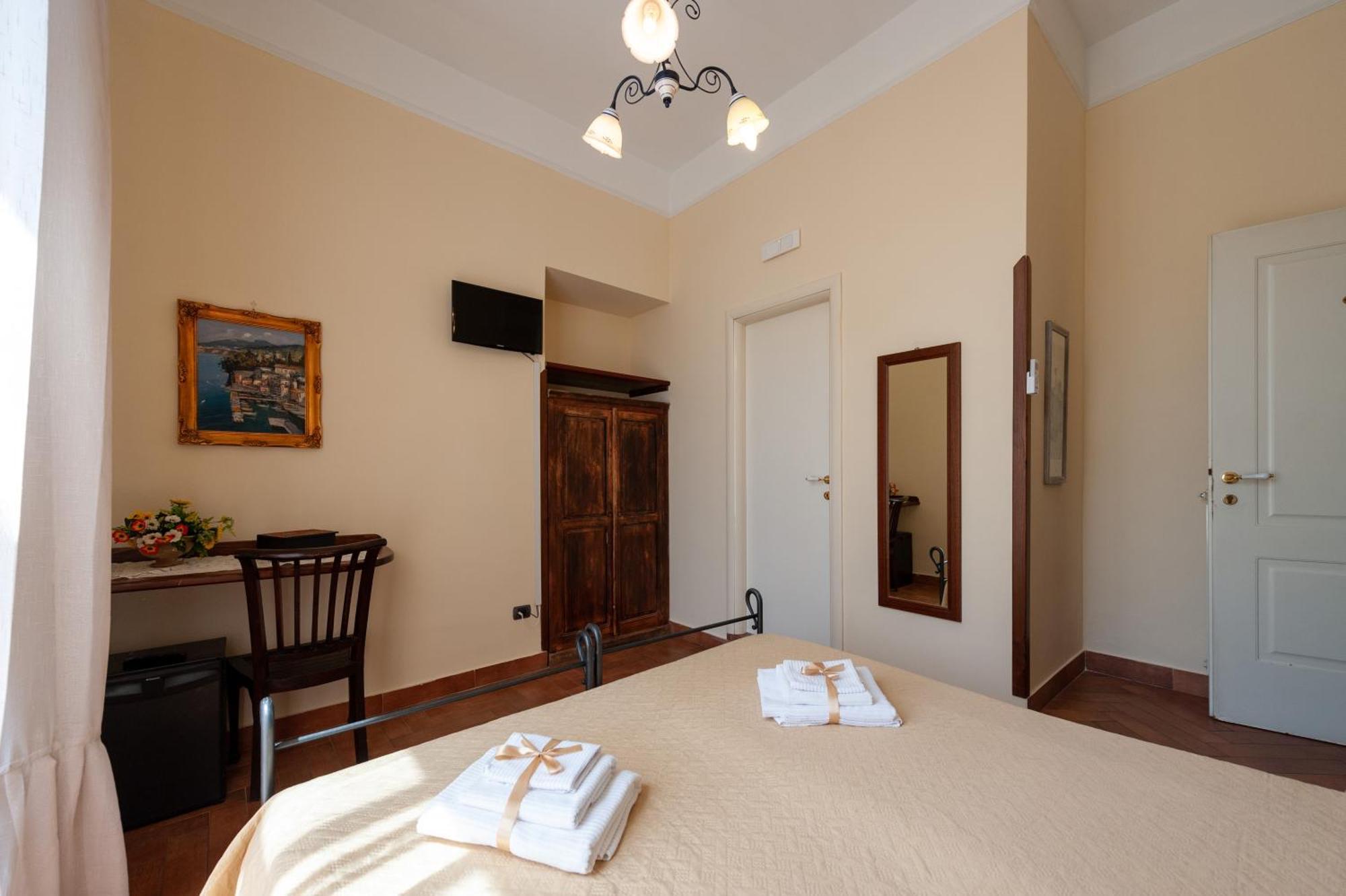 B&B Conte Cavour Naples Exterior photo