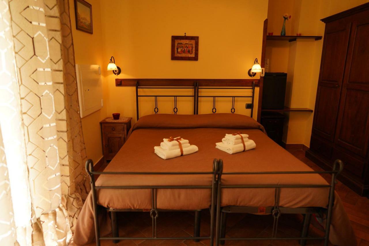 B&B Conte Cavour Naples Exterior photo