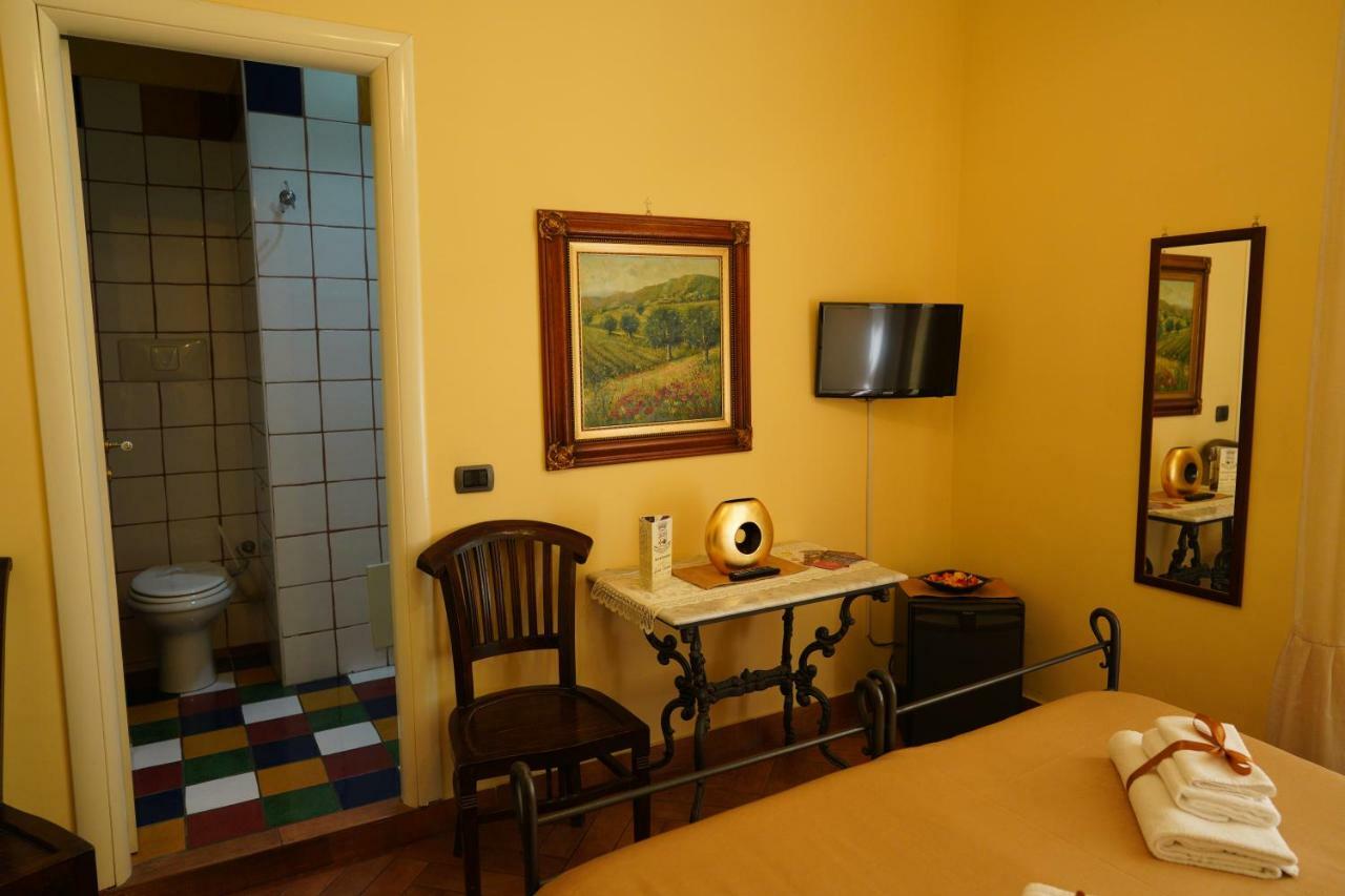 B&B Conte Cavour Naples Exterior photo