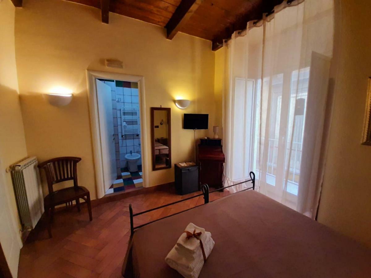 B&B Conte Cavour Naples Exterior photo