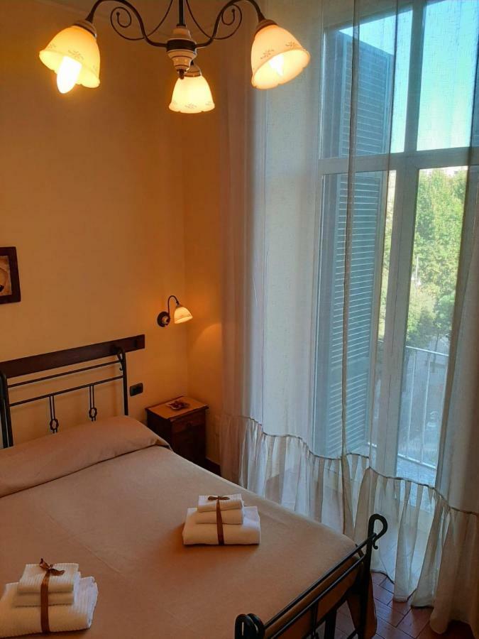 B&B Conte Cavour Naples Exterior photo