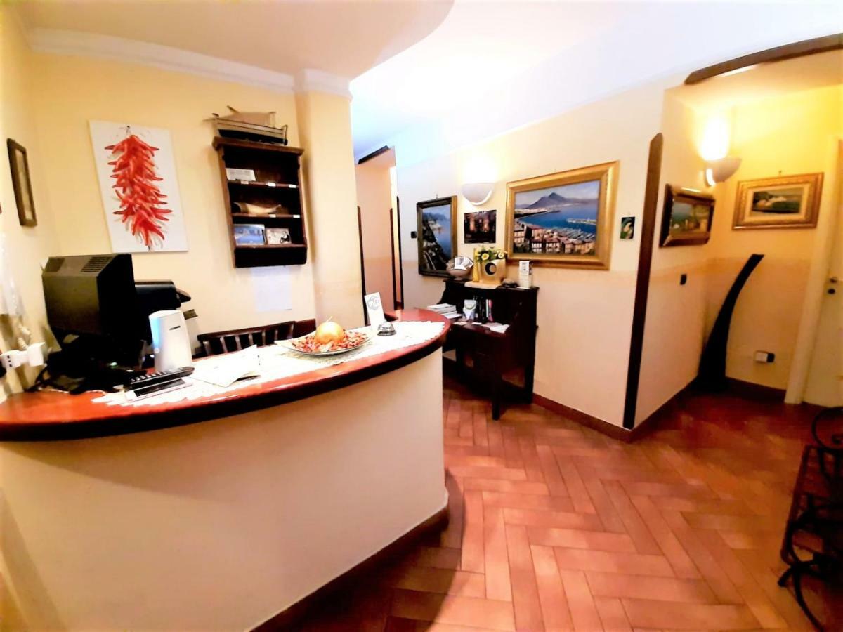 B&B Conte Cavour Naples Exterior photo